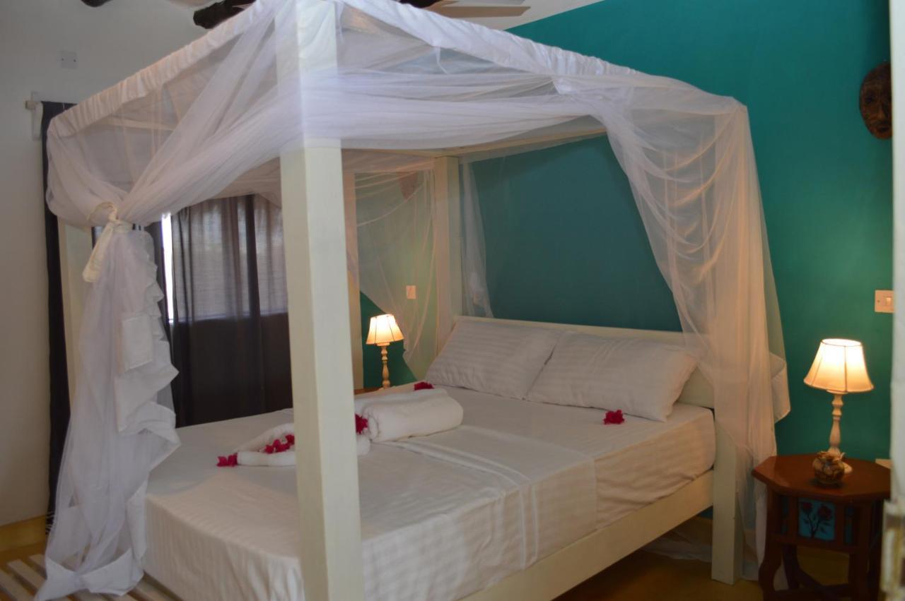 Pole Pole Beach House Ватаму Екстер'єр фото